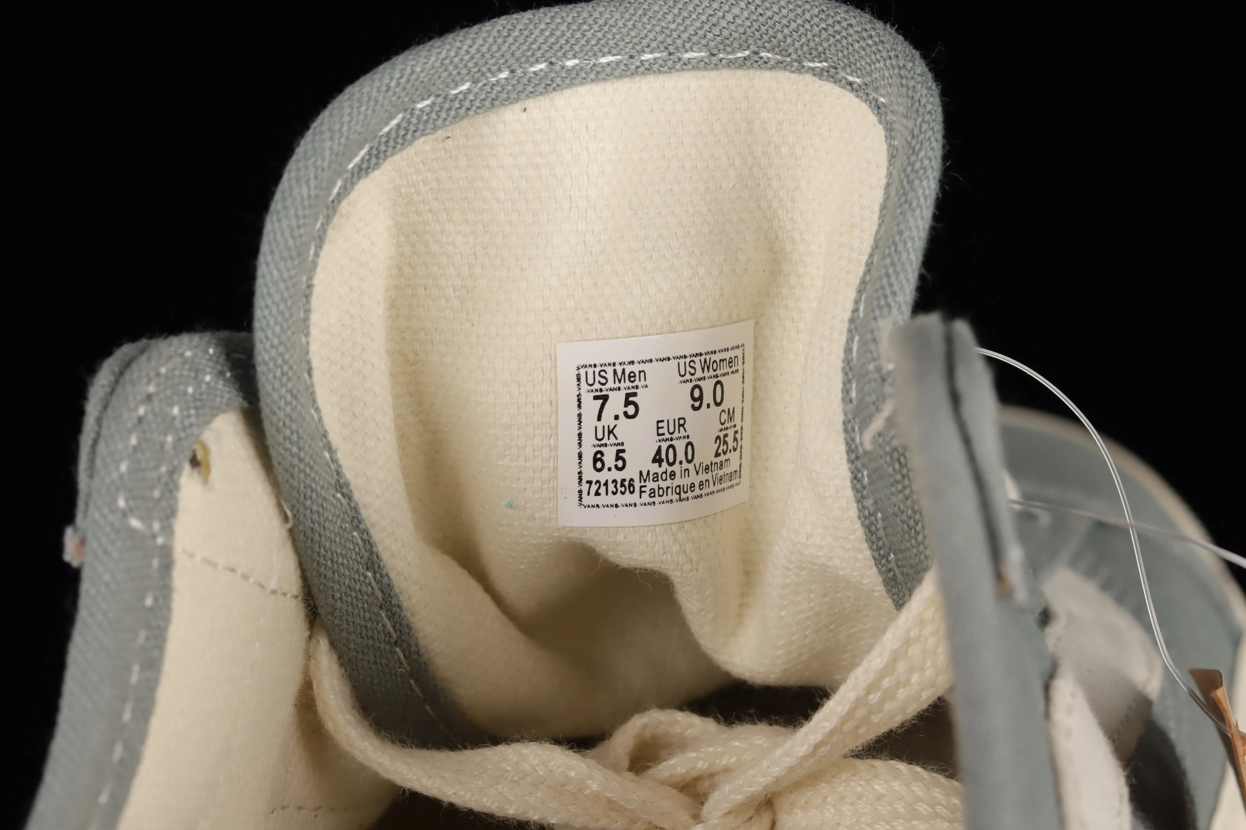 All categories Vans Vans series Vans Mid Vans China Vans Old Skool Vans gray green side stripes fun printed low-top casual sneakers VN0A54F4AST